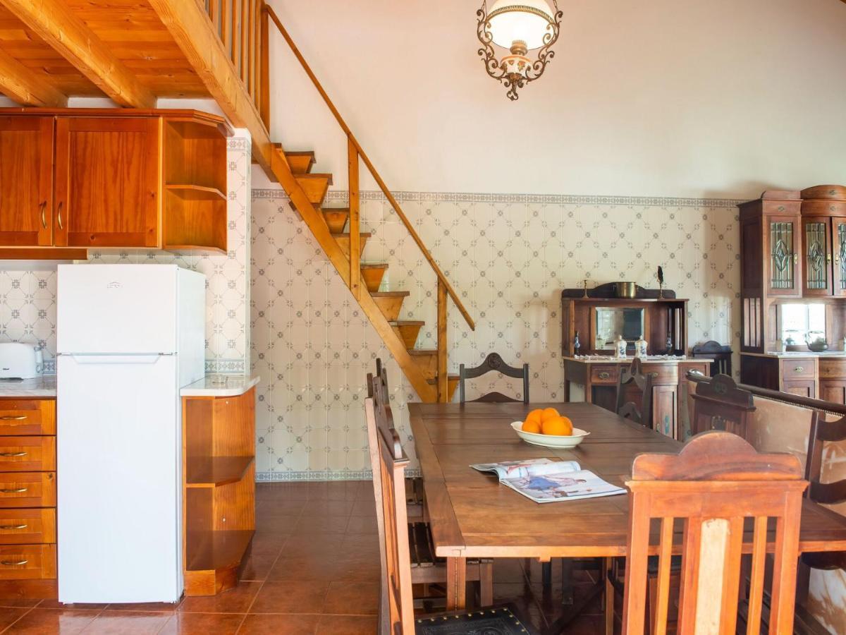 House With Authentic Tiling And Antique Furniture Villa Montemor-o-Novo Exterior photo