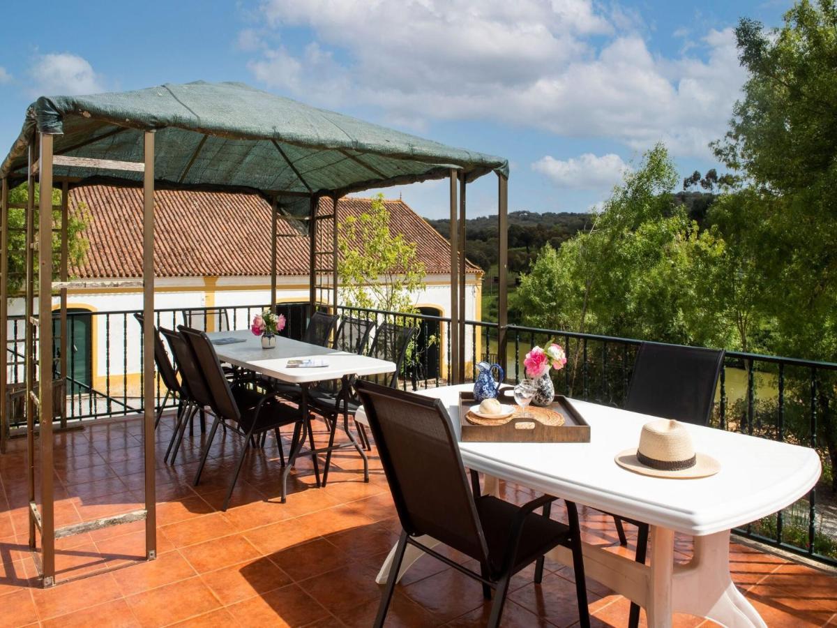 House With Authentic Tiling And Antique Furniture Villa Montemor-o-Novo Exterior photo