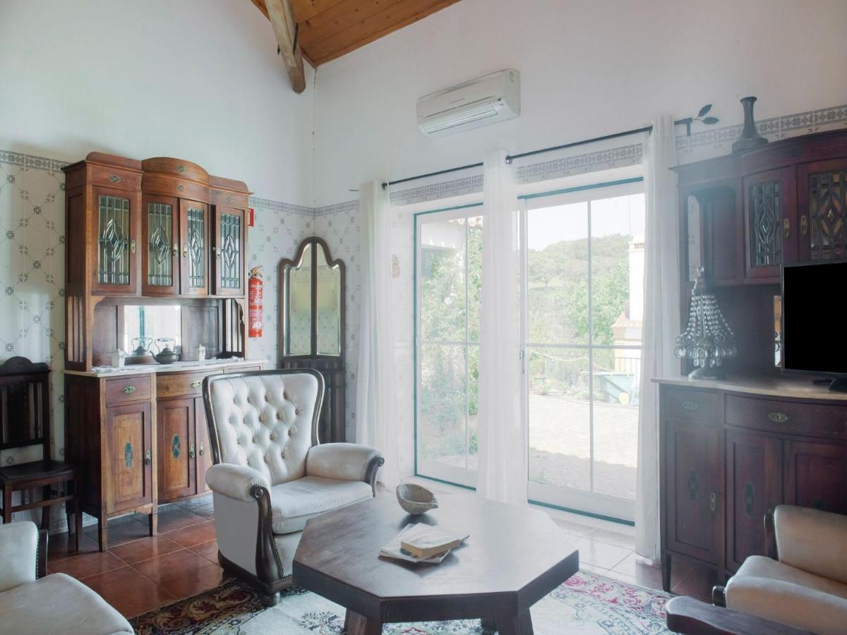 House With Authentic Tiling And Antique Furniture Villa Montemor-o-Novo Exterior photo